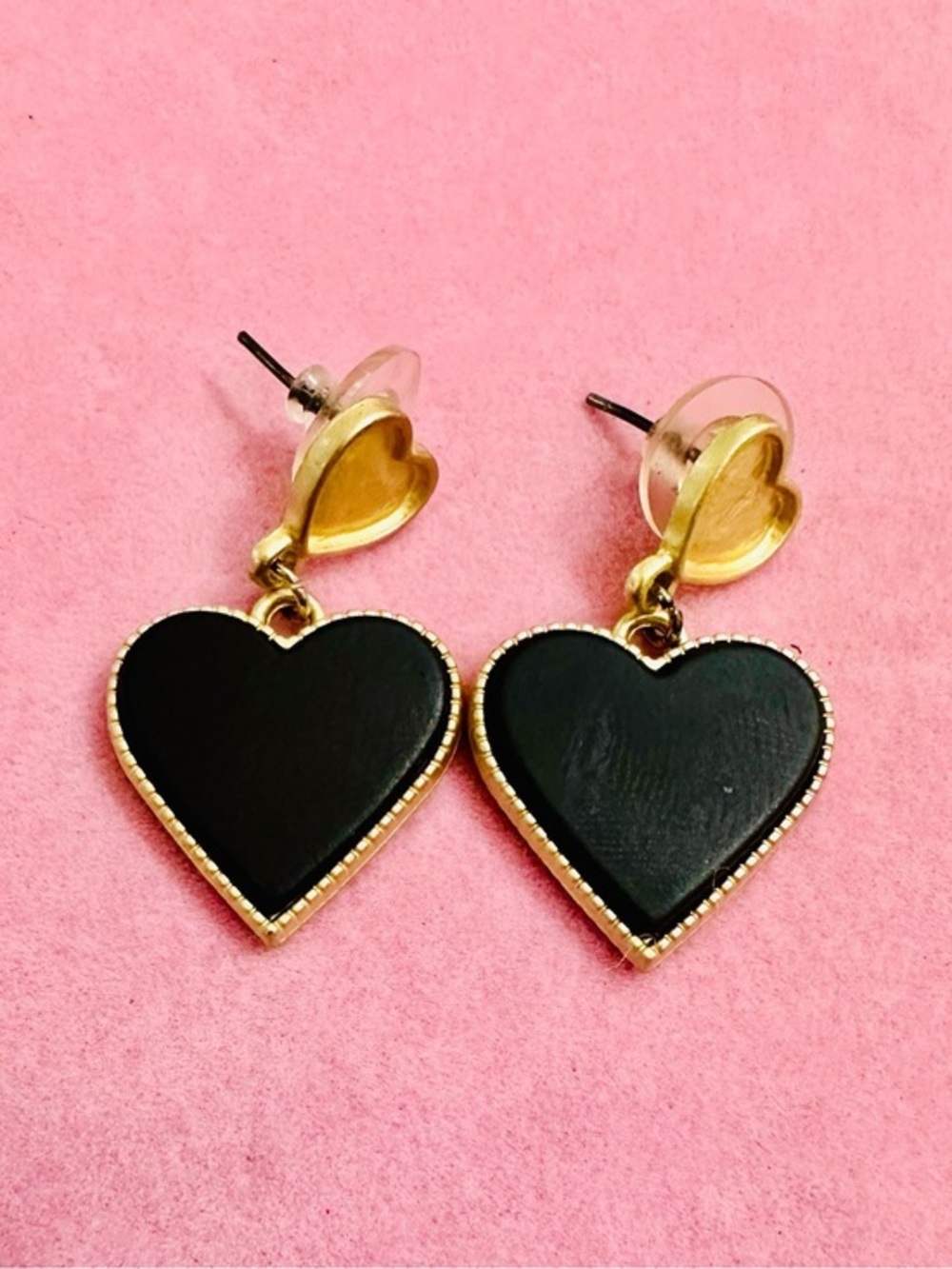 NWT Black Heart Drop Earrings